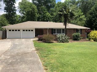 2185 Lower Roswell Rd, Marietta, GA 30068