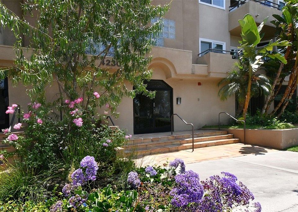 1st image of 4230 Colfax Ave APT 201