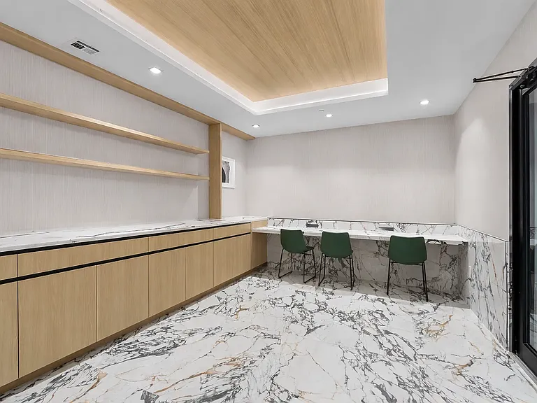2715 Fulton St #203 — Photo 11