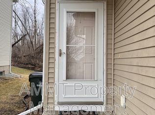 2018 Sugar Creek Dr NW #1-A, Cedar Rapids, IA 52405
