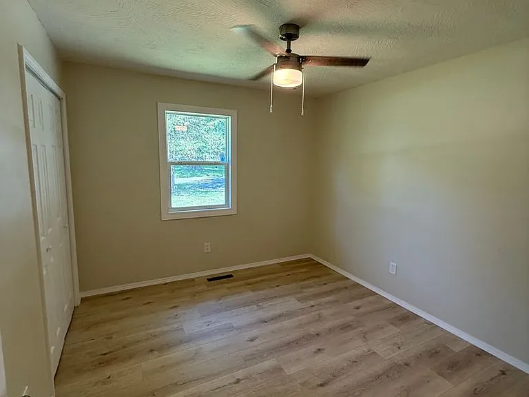 5842 S Buttercup Ln — Photo 10