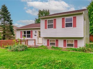 9063 Wilverne Dr, Windham, OH 44288