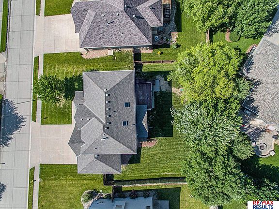 5th image of 701 Fleetwood Dr
