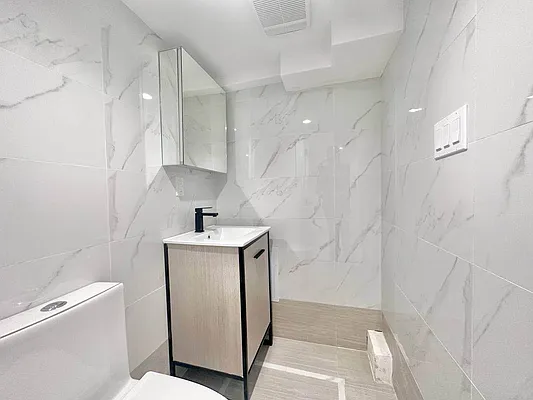 Rented by Doorway NYC, LLC | media 9