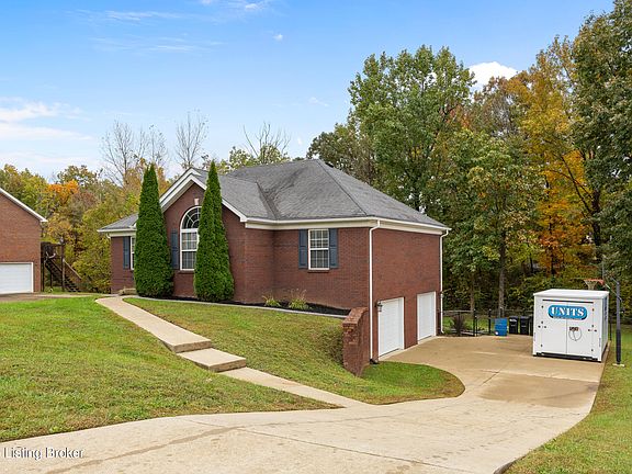 3rd image of 113 Chesapeake Trl