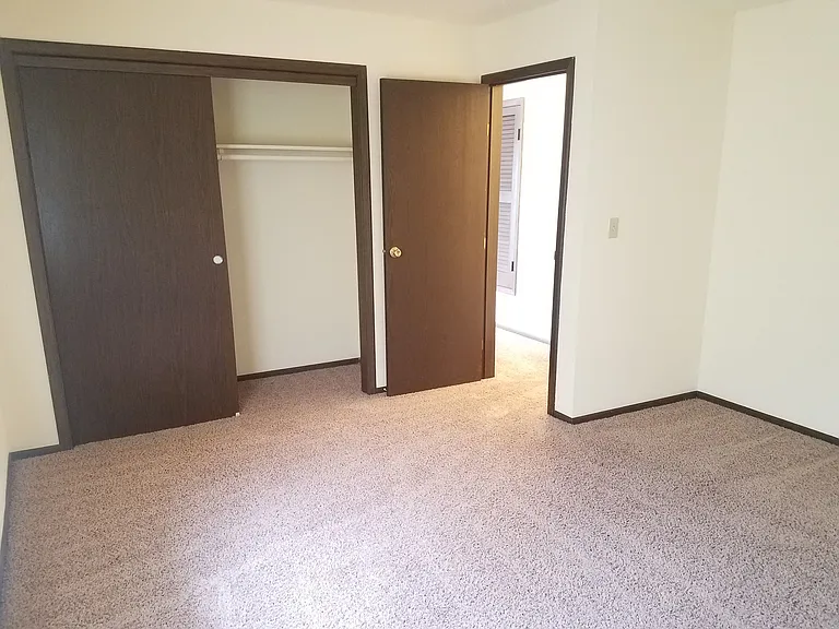 Kimberly Club Apartments — Photo 83