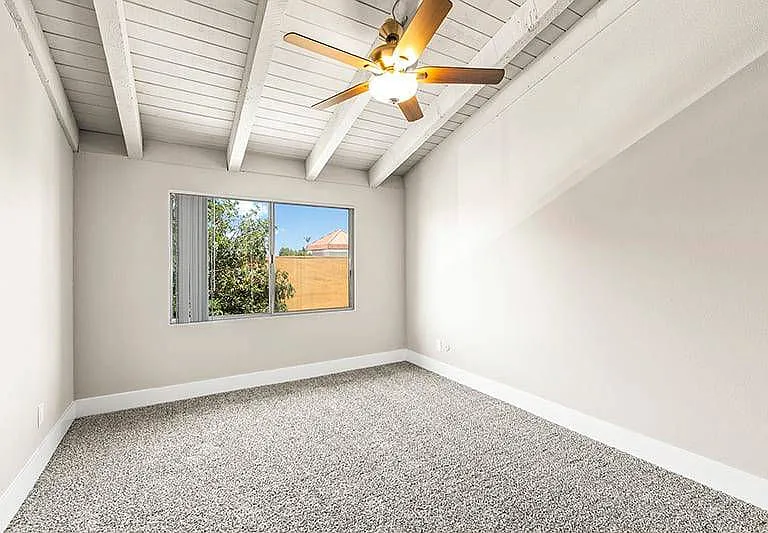 Park Grove — Photo 19
