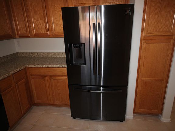 3rd image of 15310 W Via Manana