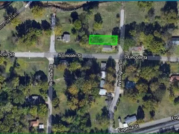 81 Wellington St, Texarkana, AR 71854