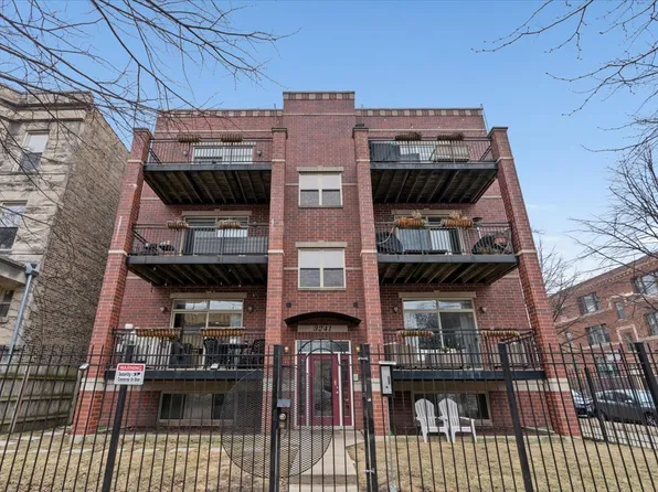 3241 W Palmer St APT 1W, Chicago, IL 60647