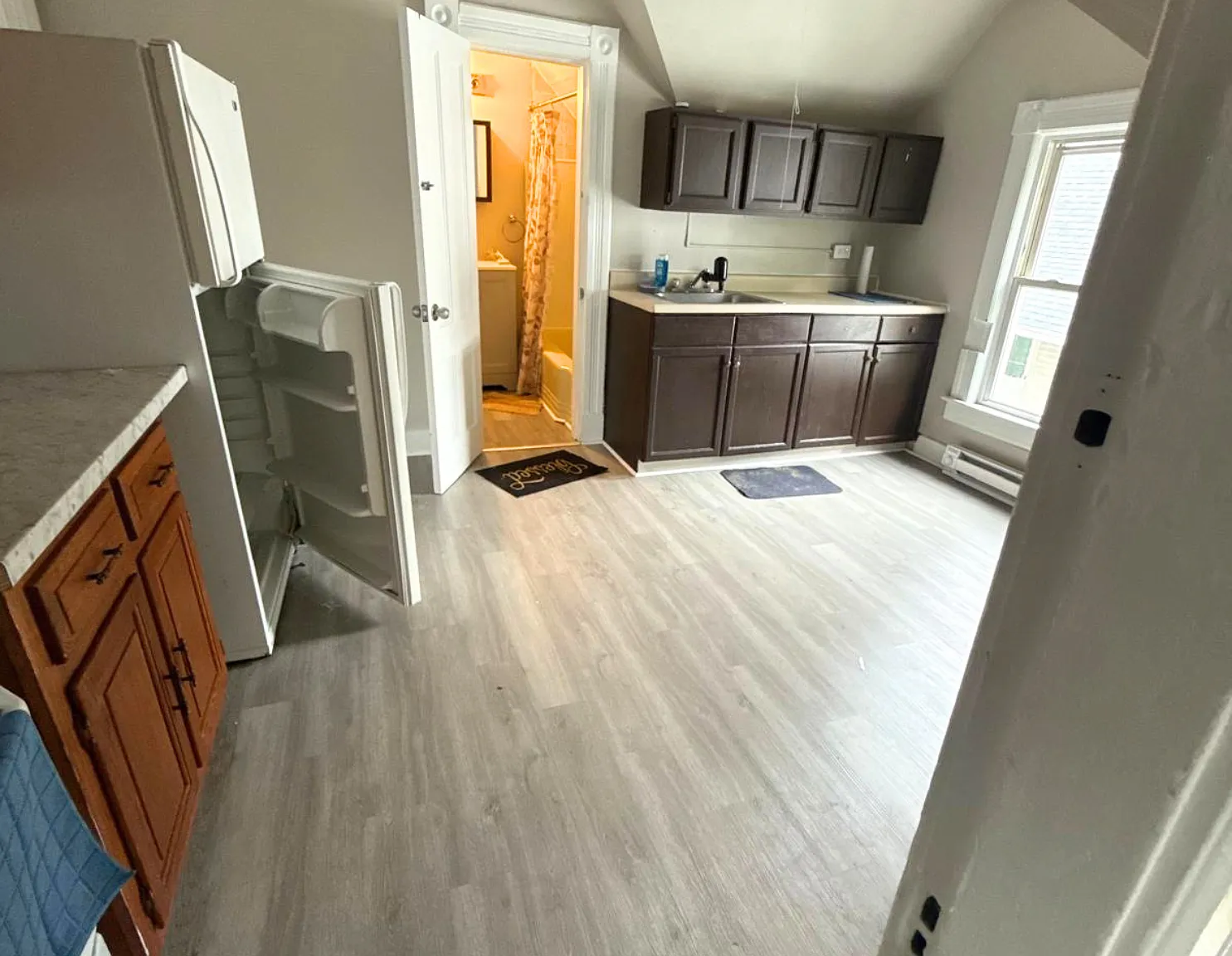 2 bed, 950 sqft, $1,650 — Photo 3