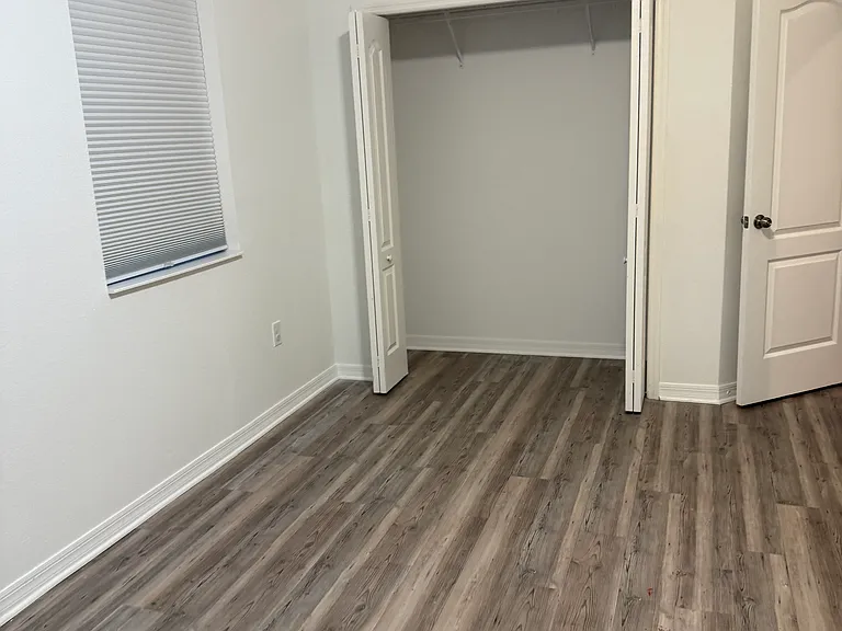 3117 Somerset Park Dr — Photo 21