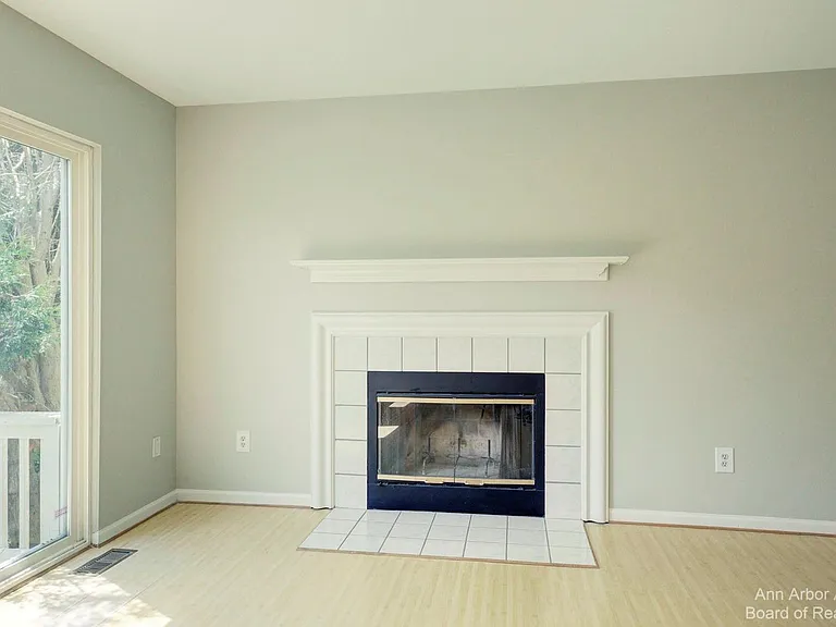 3127 Dunwoodie Rd #38 — Photo 15
