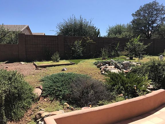 4th image of 5609 Goldenrod Way