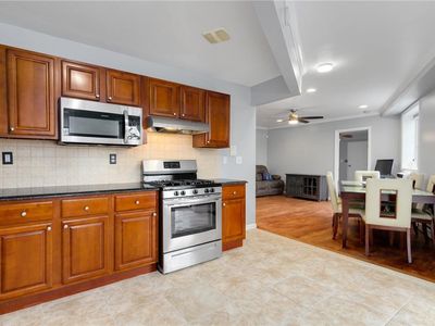850 Home Street #2E, Bronx, NY, 10459