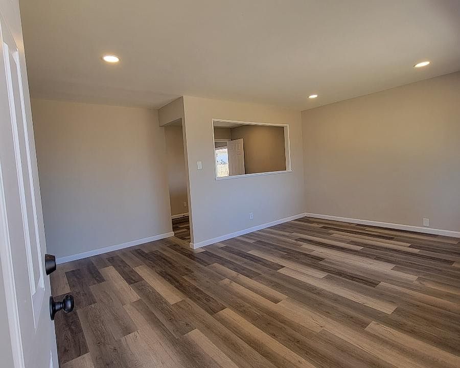 1st image of 10205 McCartney Ln