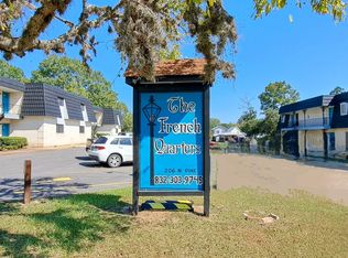 206 N Pine Ave APT 2, Livingston, TX 77351