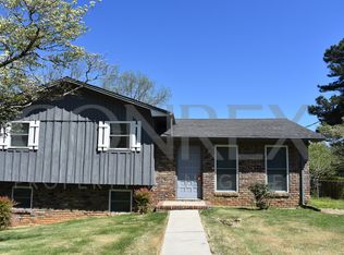 920 Crestview Ln, Adamsville, AL 35005