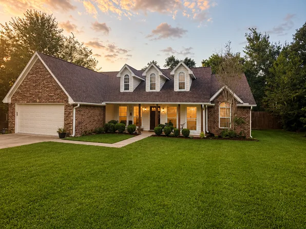 23600 Spring Branch Trl, Montgomery, TX 77316