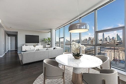 2nd image of 420 Mission Bay Blvd N Unit 1401