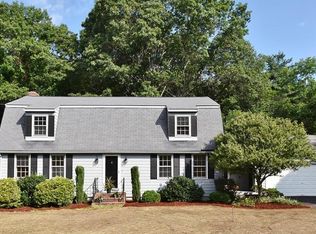 10 Douglas Rd, Westford, MA 01886