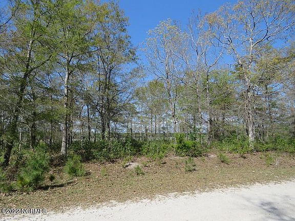 5th image of 3006 Blue Drive LOT 2