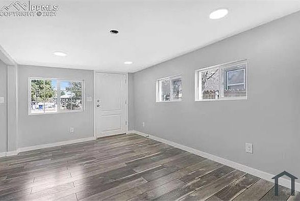 2nd image of 2204 W 14th St