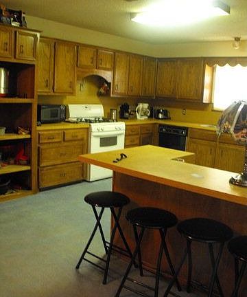 4th image of 3303 Avenue U