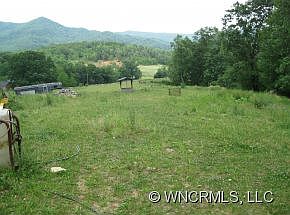 2nd image of 104 Callie Ln