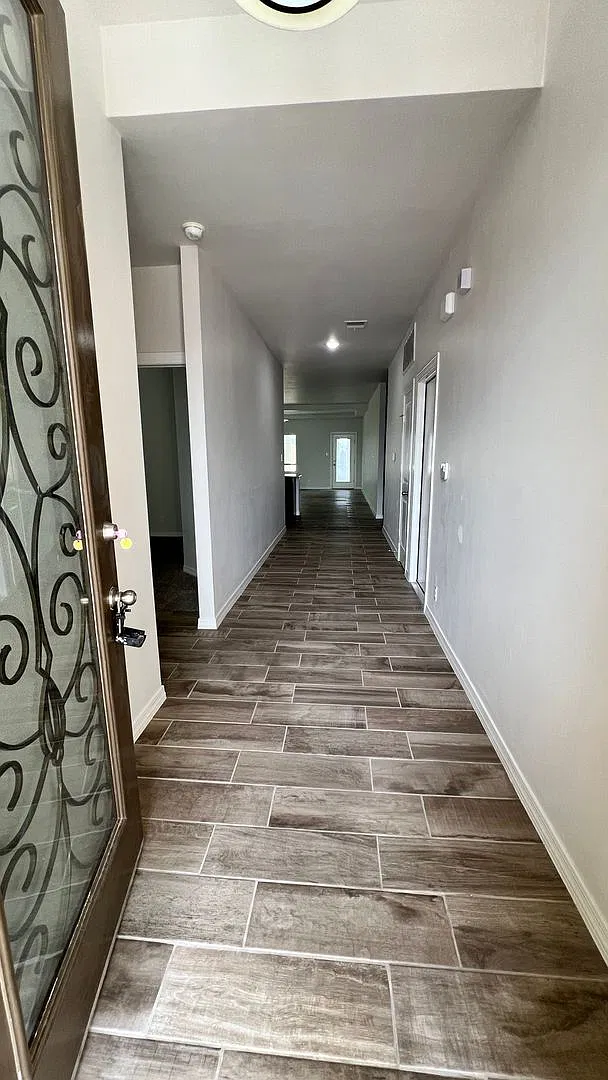 Spacious 4-Bedroom Home with Open Floor Plan & Ample Storage! — Photo 2