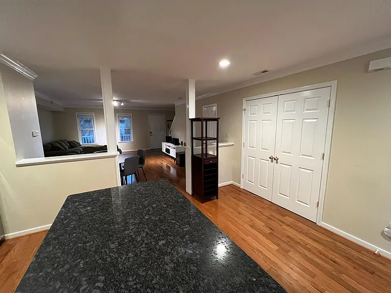 1804 Powhatan St — Photo 33