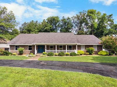 100 Longhunters Trl, Glasgow, KY, 42141