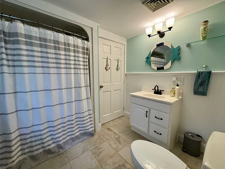 121 6th Ave #121 — Photo 11