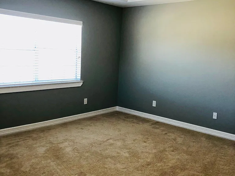 6825 Lexington Dr — Photo 9