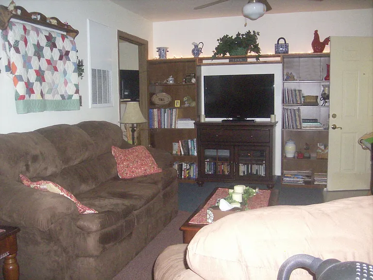 101 Senior Ave #101 — Photo 3
