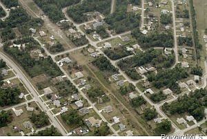2nd image of 523 Town Rd