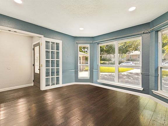 5th image of 3010 Rambling Dr