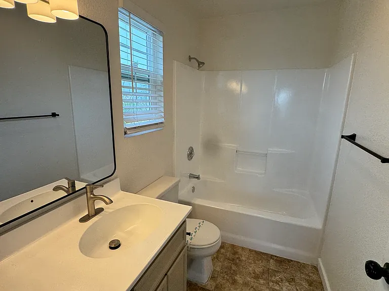 228 Imperial Beach Blvd #D — Photo 44