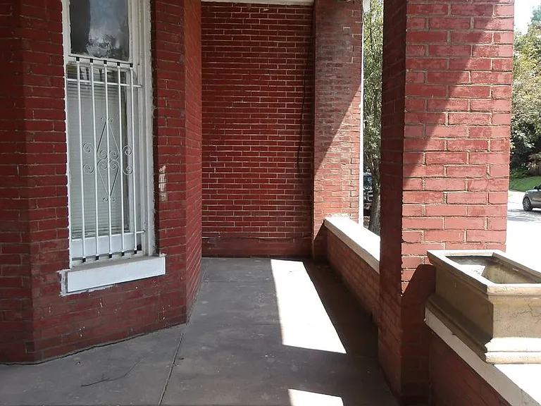 517 W. St. Catherine — Photo 13