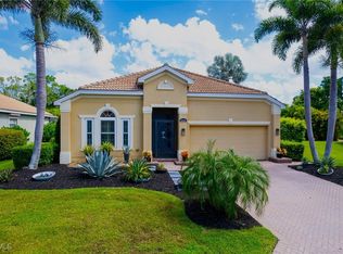 8698 Colony Trace Dr, Fort Myers, FL 33908