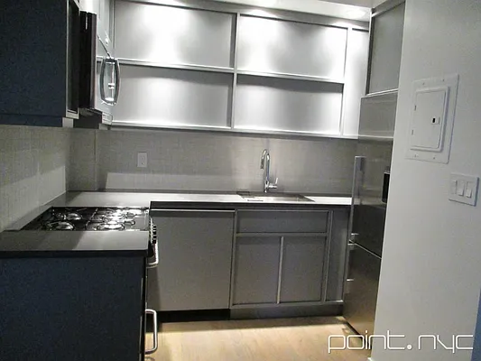 Rented by Point NYC | media 3