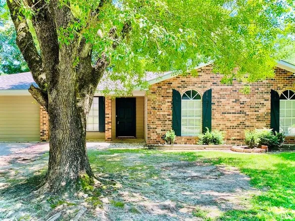 25842 Shadow Brook Ave, Denham Springs, LA 70726