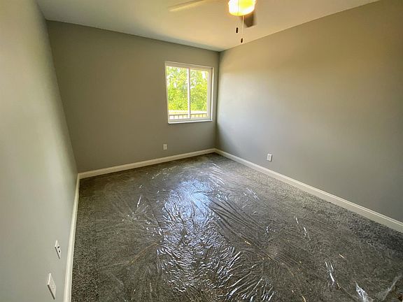 3rd image of 5025 Barrow Ave #1-4