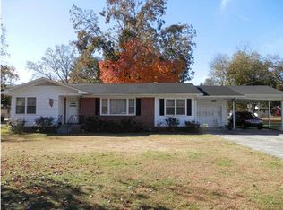 1007 Betsy Pack Dr, Jasper, TN 37347