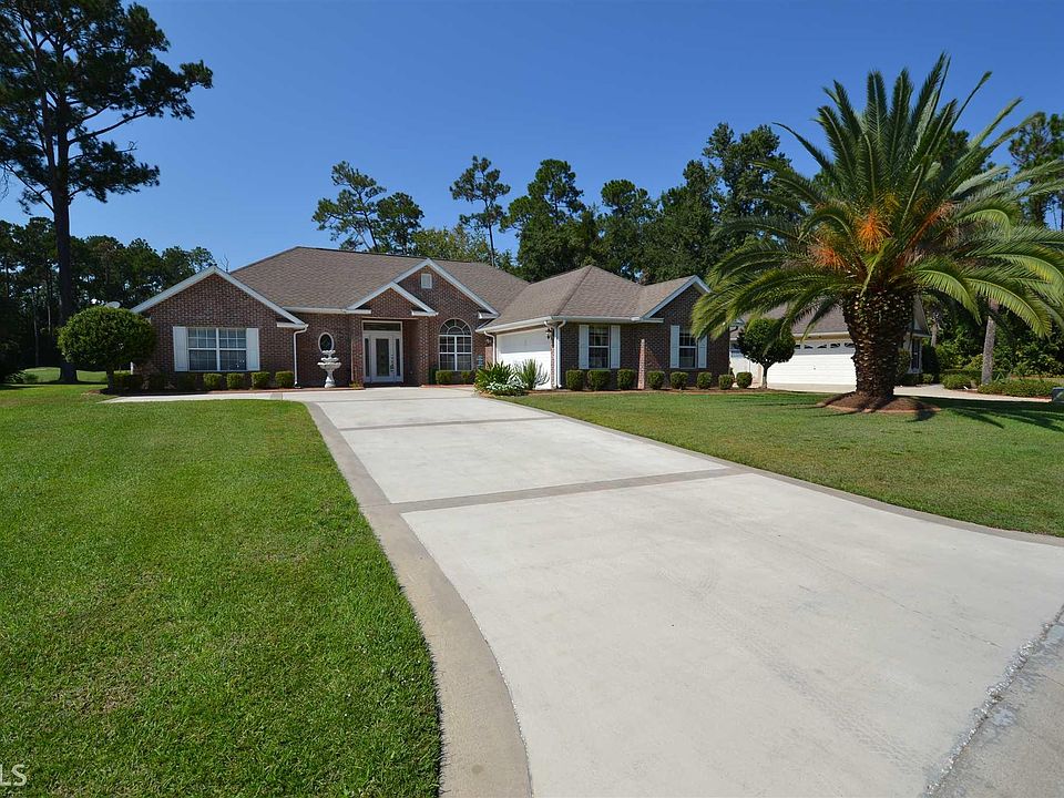 1st image of 116 Fairway Dr