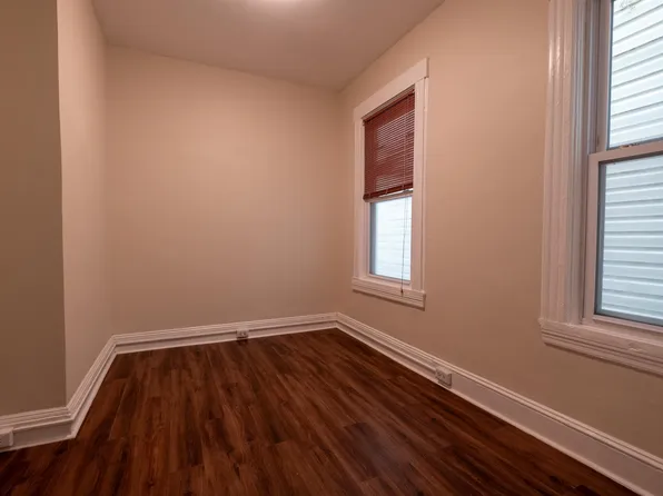 6 Apollo Street image 9 of 38