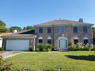 6568 Chartwell Dr, Rockford, IL