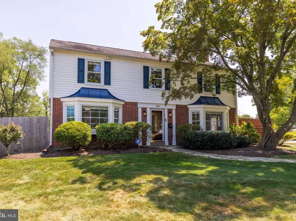 650 Green Briar Rd, Elkins Park, PA 19027