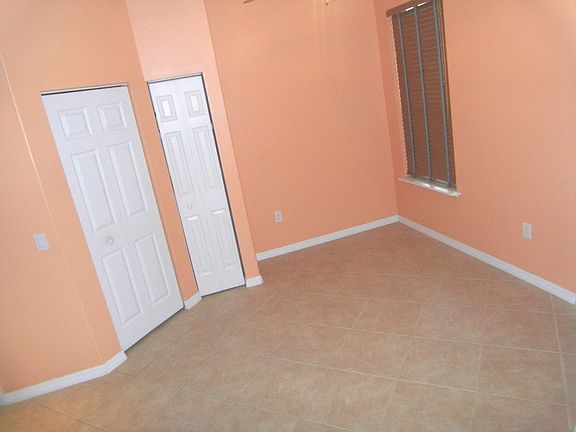 4th image of 204 McGuire Blvd