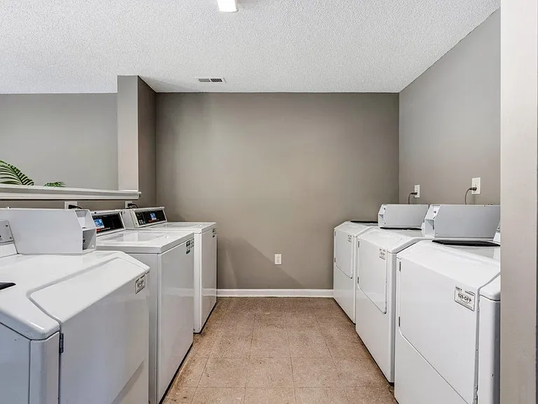 Kannan Station Apartment Homes — Photo 18